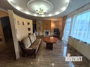 4-к квартира, на длительный срок, 150м2, 4/4 этаж