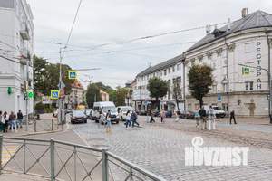 3-к квартира, посуточно, 54м2, 1/1 этаж