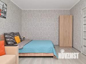 1-к квартира, посуточно, 38м2, 7/10 этаж