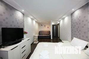 1-к квартира, посуточно, 32м2, 8/9 этаж
