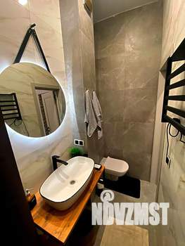 Студия квартира, посуточно, 35м2, 1/4 этаж