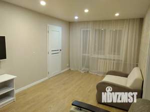 2-к квартира, посуточно, 44м2, 5/5 этаж