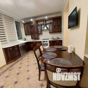 1-к квартира, посуточно, 45м2, 3/7 этаж