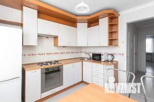 2-к квартира, посуточно, 50м2, 1/1 этаж