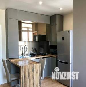 1-к квартира, посуточно, 43м2, 1/1 этаж