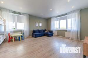 2-к квартира, посуточно, 66м2, 3/9 этаж