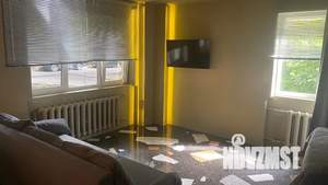 Студия квартира, посуточно, 43м2, 1/5 этаж