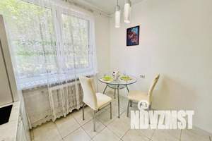 1-к квартира, посуточно, 35м2, 1/5 этаж