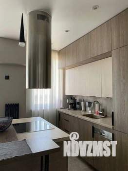 2-к квартира, посуточно, 75м2, 1/1 этаж