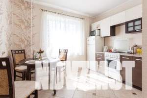 1-к квартира, посуточно, 38м2, 7/9 этаж