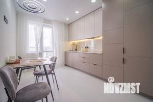 1-к квартира, посуточно, 49м2, 13/25 этаж