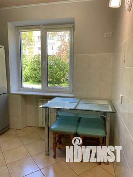 2-к квартира, посуточно, 47м2, 1/5 этаж