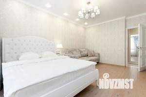 1-к квартира, посуточно, 44м2, 3/8 этаж