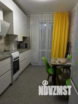 1-к квартира, посуточно, 38м2, 8/9 этаж
