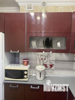 3-к квартира, на длительный срок, 59м2, 1/5 этаж