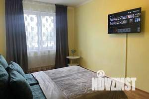 1-к квартира, посуточно, 42м2, 4/7 этаж