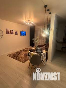 3-к квартира, посуточно, 53м2, 2/5 этаж