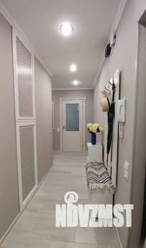 1-к квартира, посуточно, 38м2, 4/10 этаж