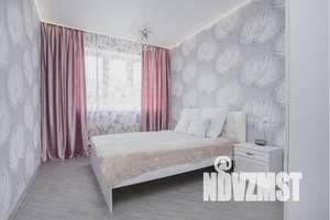 2-к квартира, посуточно, 72м2, 8/10 этаж