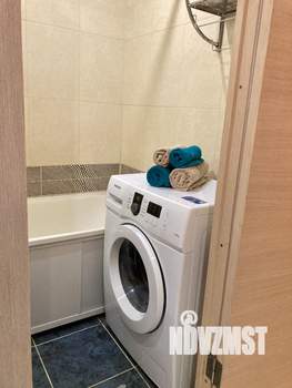 1-к квартира, посуточно, 50м2, 5/5 этаж