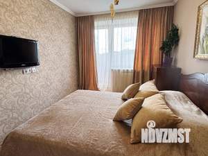 3-к квартира, посуточно, 70м2, 6/10 этаж