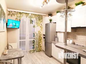1-к квартира, посуточно, 38м2, 4/10 этаж