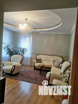 2-к квартира, посуточно, 80м2, 3/8 этаж