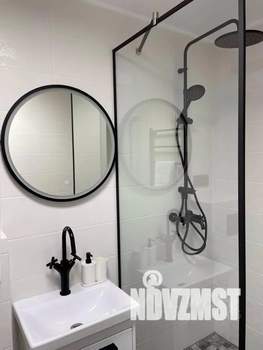 Студия квартира, посуточно, 33м2, 2/5 этаж