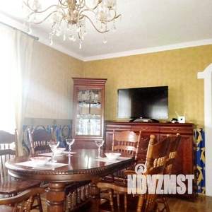 1-к квартира, посуточно, 110м2, 1/1 этаж