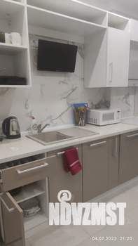 1-к квартира, посуточно, 41м2, 5/8 этаж