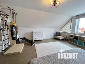 3-к квартира, посуточно, 100м2, 5/6 этаж