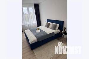 1-к квартира, посуточно, 44м2, 3/3 этаж