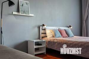 1-к квартира, посуточно, 42м2, 1/1 этаж