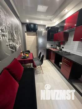 1-к квартира, посуточно, 38м2, 2/9 этаж