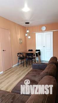 2-к квартира, посуточно, 52м2, 4/4 этаж