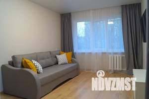 2-к квартира, посуточно, 42м2, 1/5 этаж