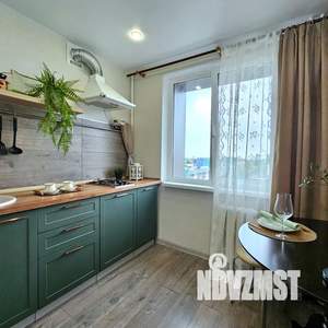 2-к квартира, посуточно, 50м2, 9/10 этаж