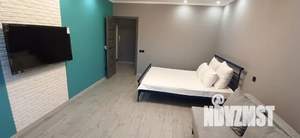 1-к квартира, посуточно, 42м2, 1/13 этаж