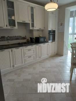 1-к квартира, посуточно, 40м2, 3/9 этаж