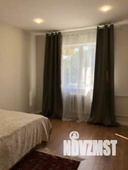 3-к квартира, посуточно, 68м2, 2/3 этаж