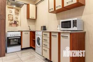 1-к квартира, посуточно, 35м2, 1/1 этаж