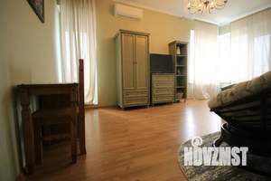 1-к квартира, посуточно, 52м2, 6/8 этаж