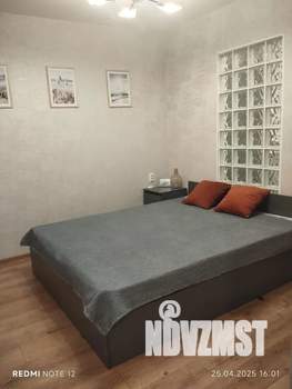 1-к квартира, посуточно, 32м2, 1/9 этаж