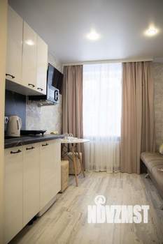 1-к квартира, посуточно, 12м2, 1/1 этаж