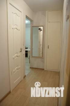 Студия квартира, посуточно, 32м2, 3/5 этаж