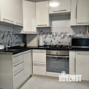 1-к квартира, посуточно, 40м2, 8/9 этаж