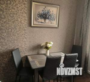 1-к квартира, посуточно, 33м2, 2/9 этаж