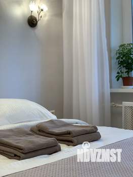 2-к квартира, посуточно, 45м2, 5/5 этаж