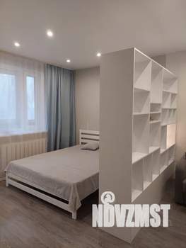 1-к квартира, посуточно, 39м2, 3/10 этаж