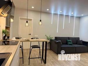 1-к квартира, посуточно, 52м2, 1/1 этаж